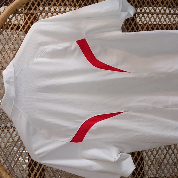 Men's Nike Shirt - Picture 3 of 6